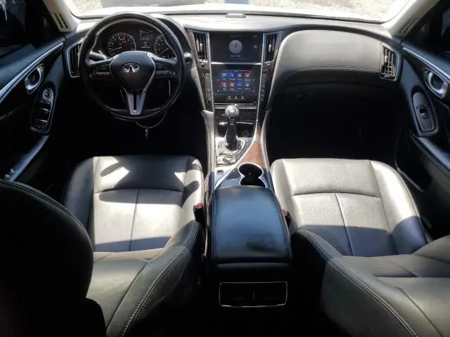 2019 INFINITI Q50 LUXE