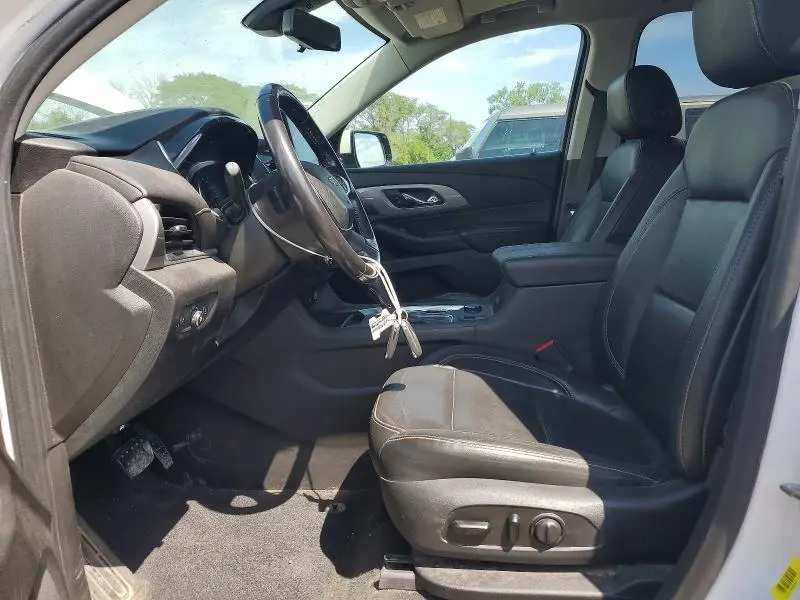 2019 CHEVROLET TRAVERSE LT  