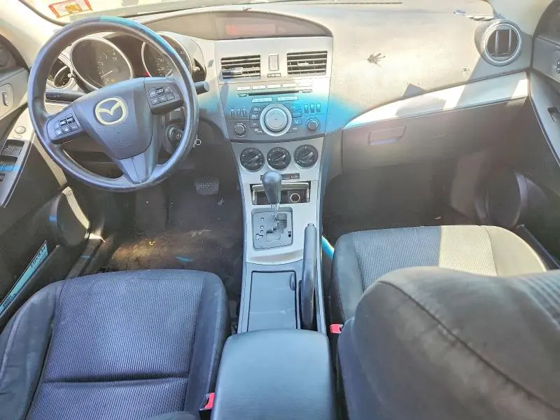 2010 MAZDA 3 I  