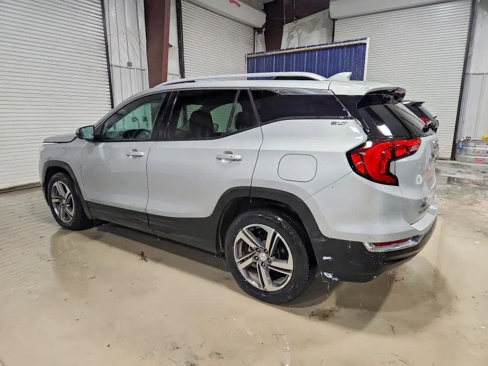 2018 GMC TERRAIN SLT  