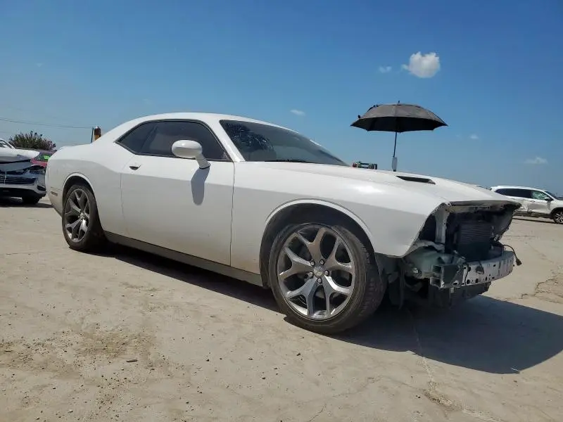 2015 DODGE CHALLENGER SXT  