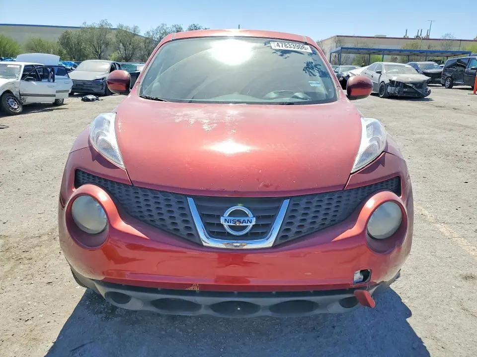 2014 NISSAN JUKE SV  