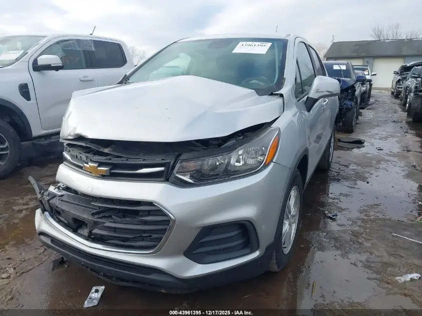 2020 CHEVROLET TRAX FWD LS