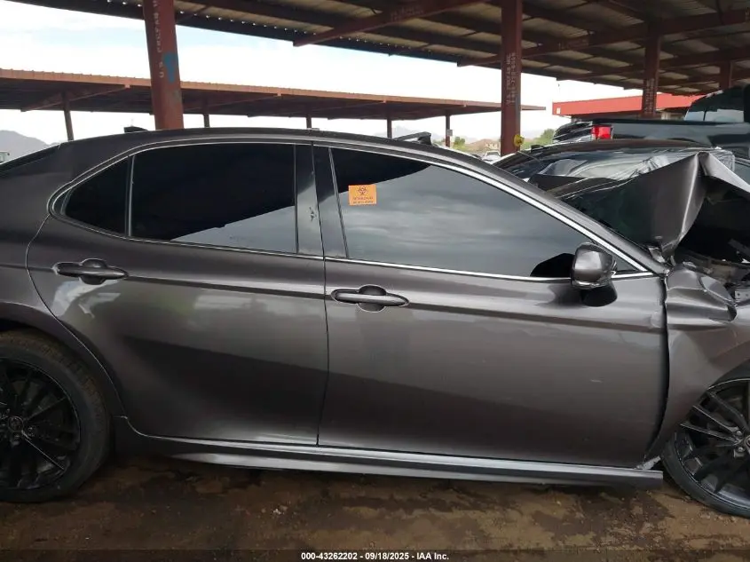 2021 TOYOTA CAMRY XSE