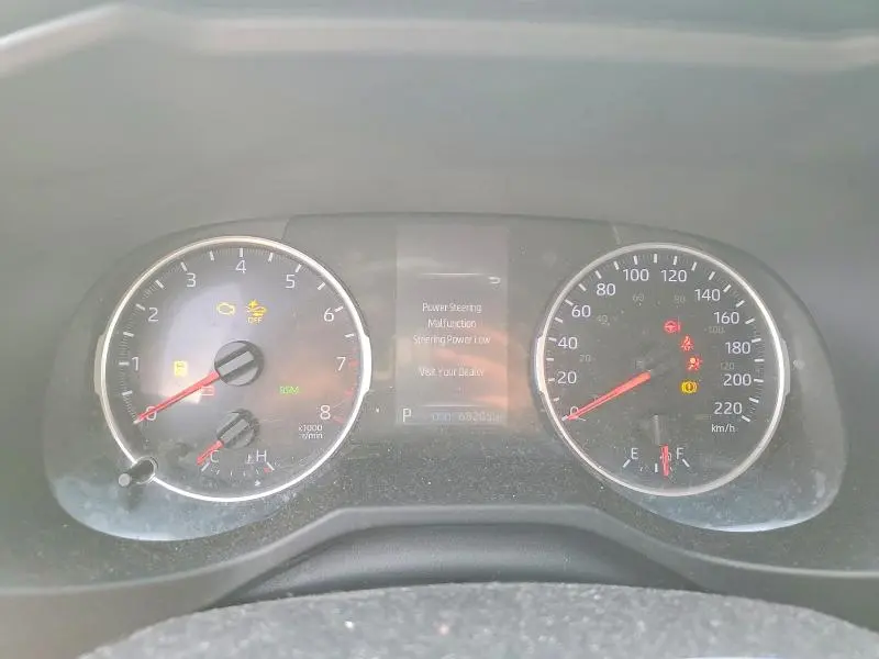 2019 TOYOTA RAV4 LE  