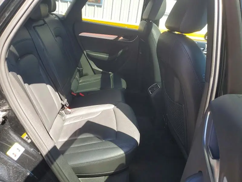 2016 AUDI Q3   