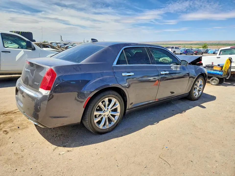 2016 CHRYSLER 300 LIMITED  