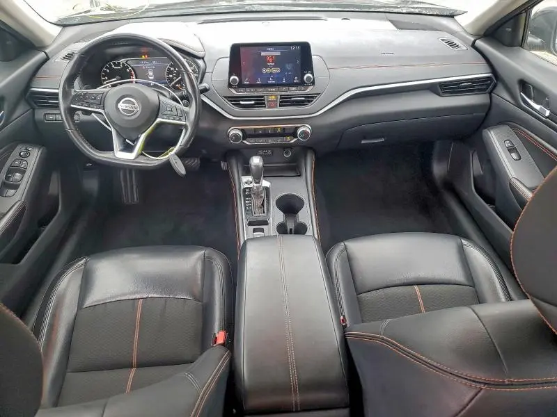 2022 NISSAN ALTIMA SR  