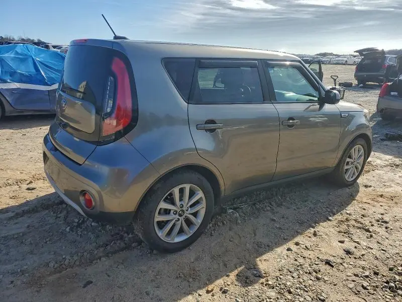 2019 KIA SOUL +  