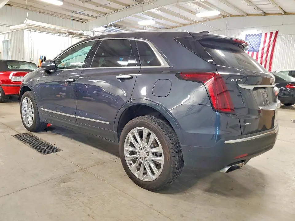 2021 CADILLAC XT5 LUXURY  