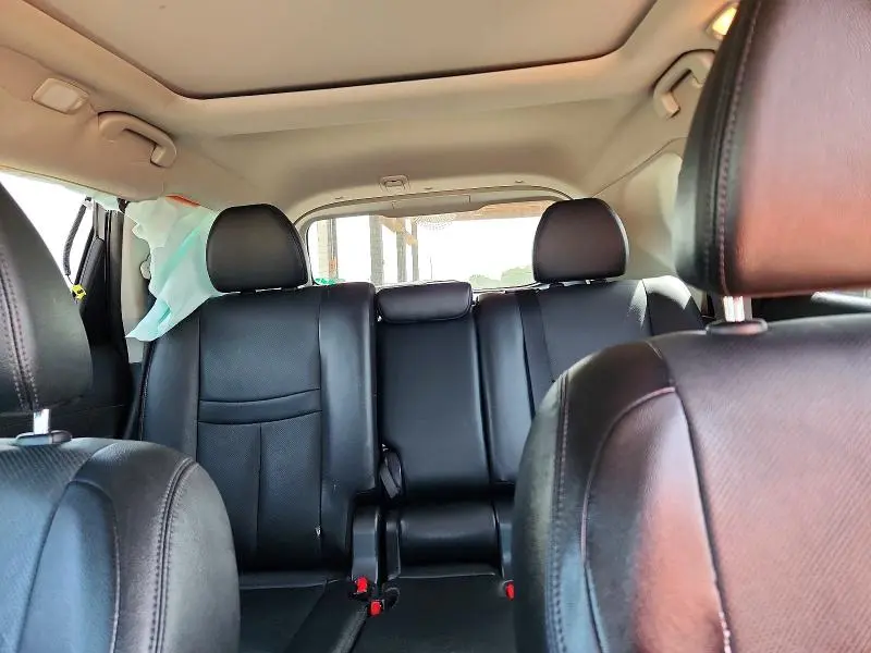 2016 NISSAN ROGUE SL  