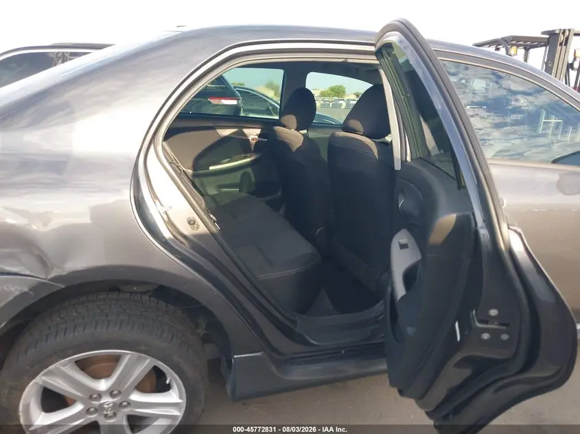 2013 TOYOTA COROLLA S