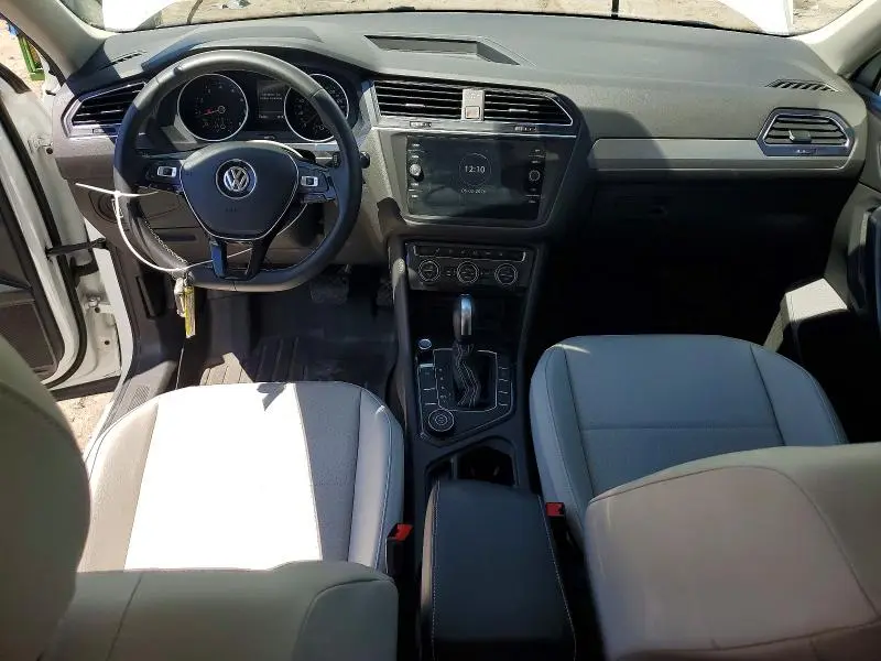 2021 VOLKSWAGEN TIGUAN SE  