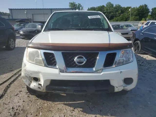 2013 NISSAN FRONTIER SV  
