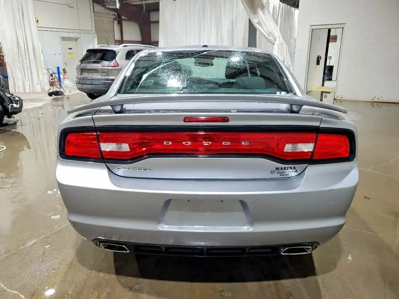 2014 DODGE CHARGER SE  