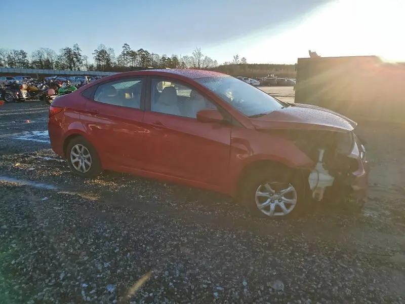 2012 HYUNDAI ACCENT GLS  