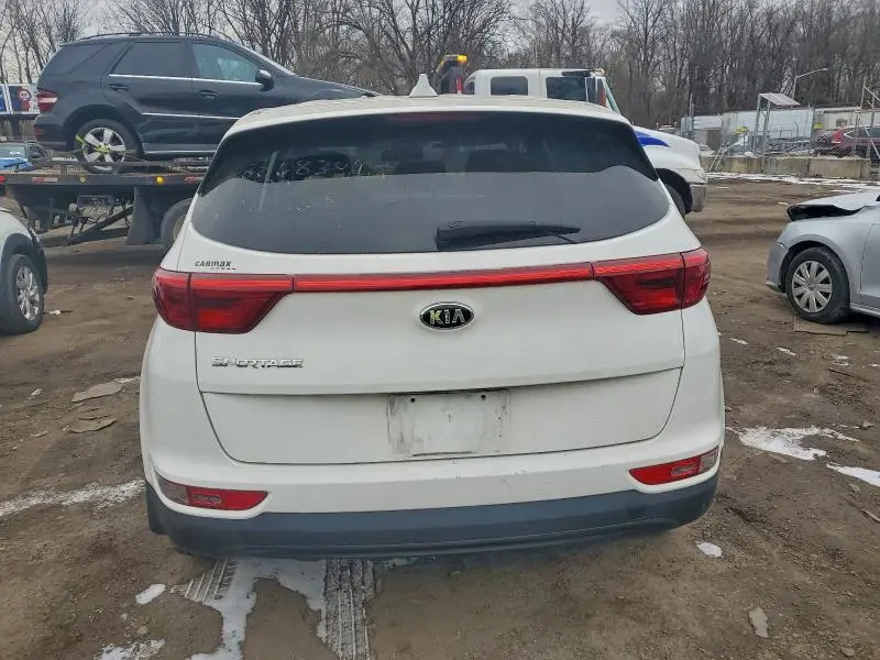 2018 KIA SPORTAGE LX  