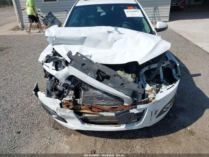 2012 CHEVROLET SONIC 1LZ