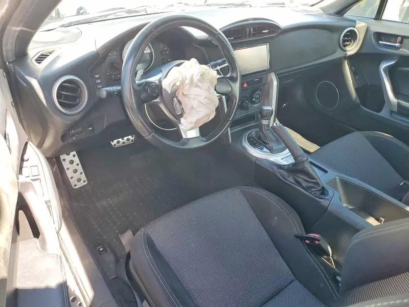 2017 TOYOTA 86 BASE  