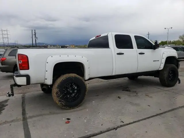2011 CHEVROLET SILVERADO K2500 HEAVY DUTY LT  