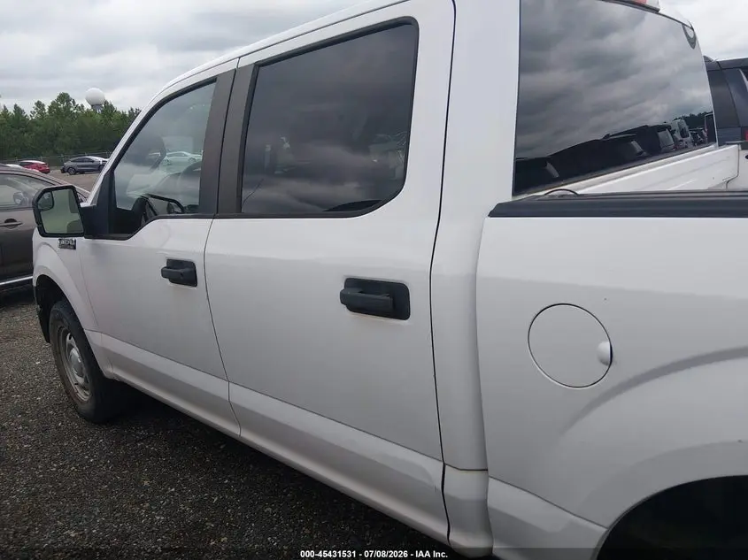 2017 FORD F-150 XL