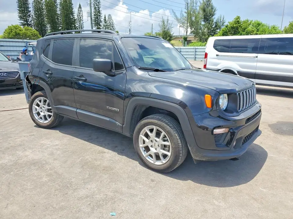 2022 JEEP RENEGADE LATITUDE  