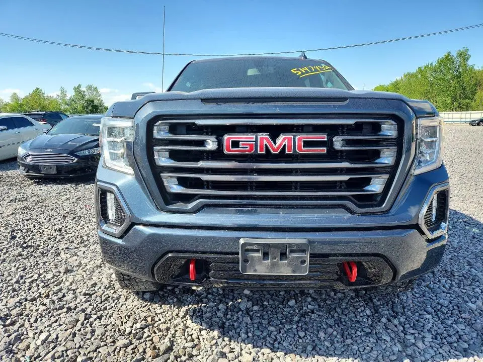 2021 GMC SIERRA K1500 AT4  