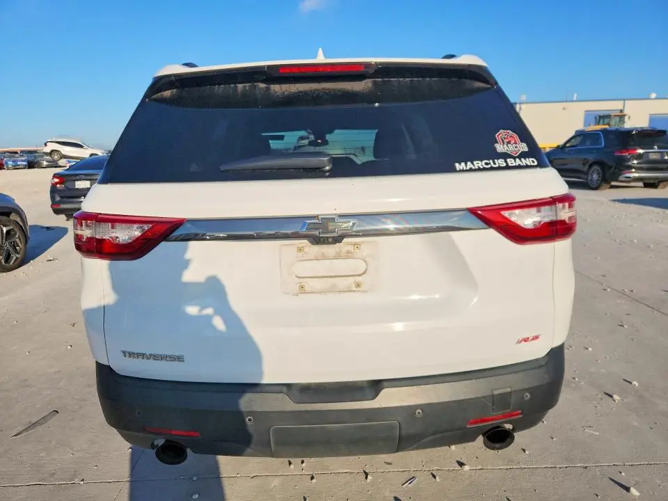 2019 CHEVROLET TRAVERSE RS  
