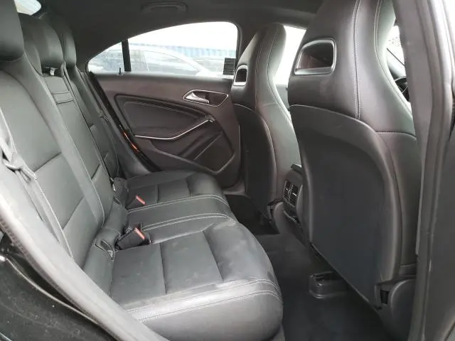 2019 MERCEDES-BENZ CLA 250  