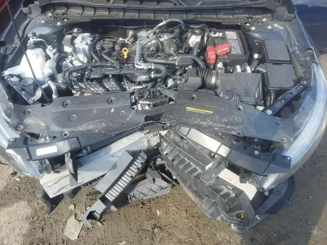 2022 NISSAN ALTIMA SR  