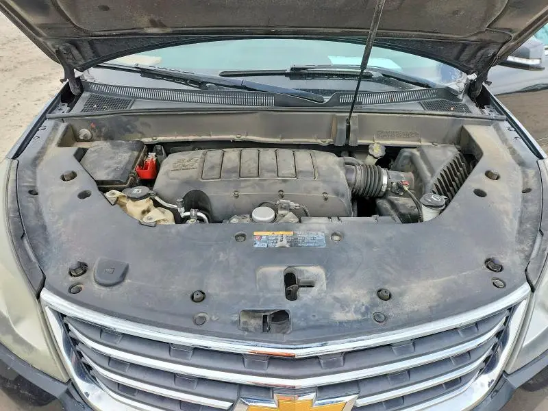 2014 CHEVROLET TRAVERSE LT  
