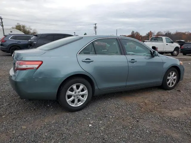 2011 TOYOTA CAMRY BASE  