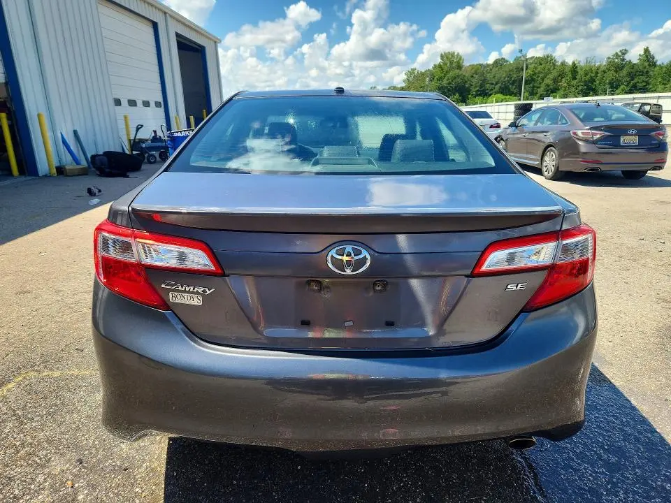 2014 TOYOTA CAMRY SE SPORT  