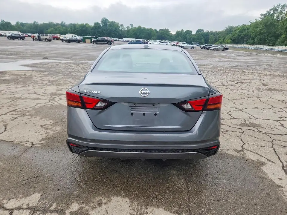 2019 NISSAN ALTIMA S  