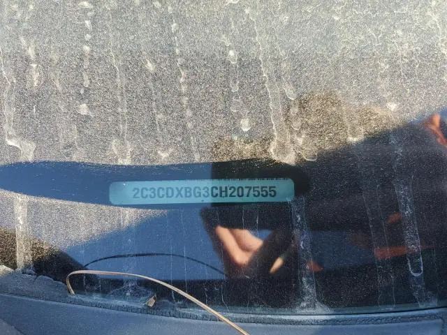 2012 DODGE CHARGER SE  