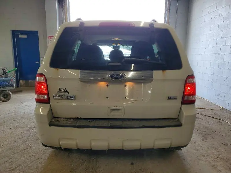 2011 FORD ESCAPE   