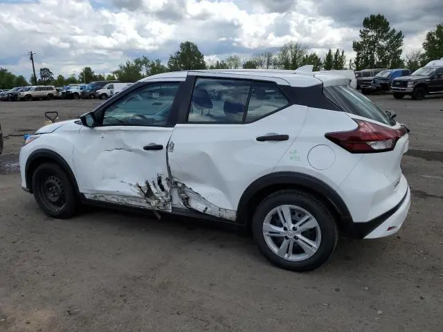 2023 NISSAN KICKS S  