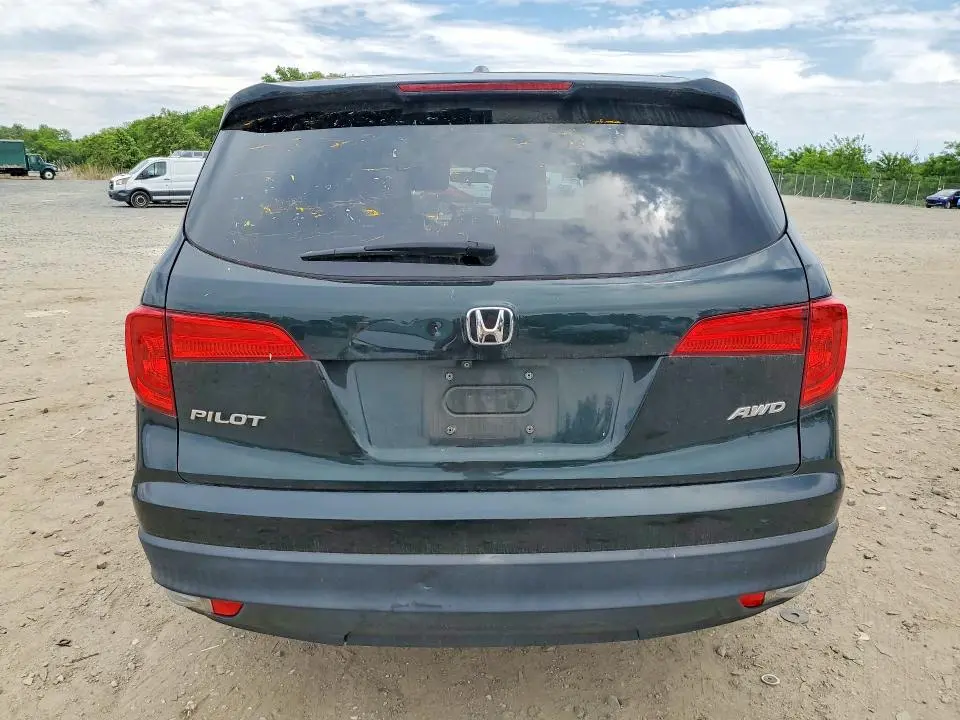 2018 HONDA PILOT EX  