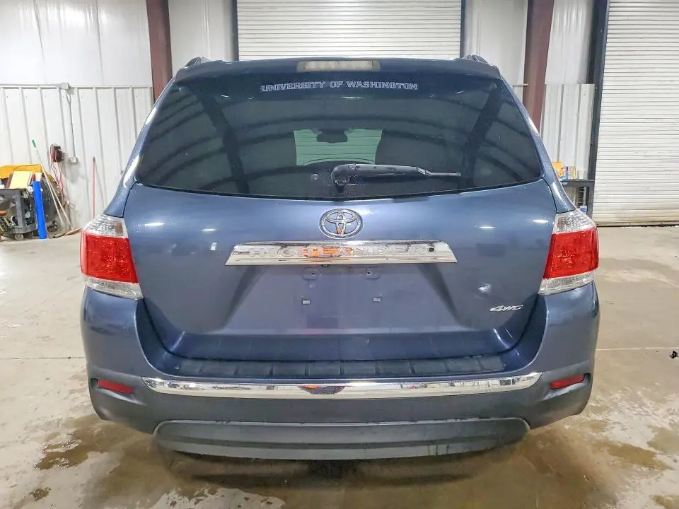 2012 TOYOTA HIGHLANDER   