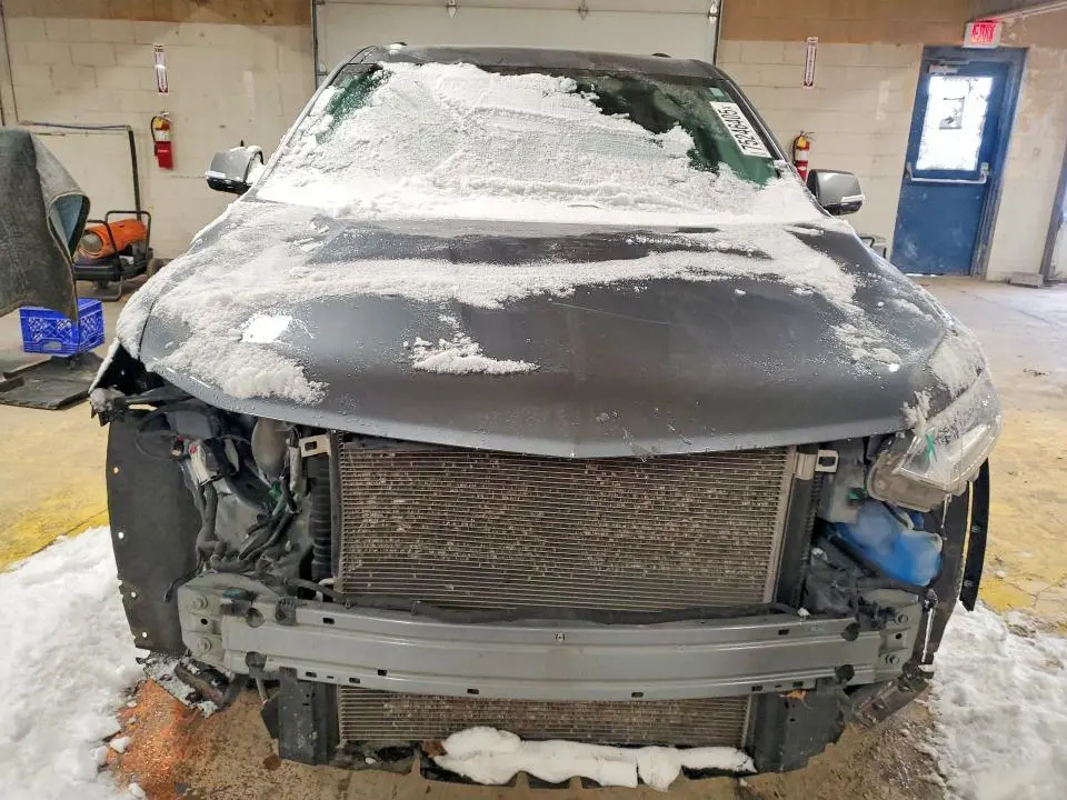 2020 CHEVROLET TRAVERSE LT  