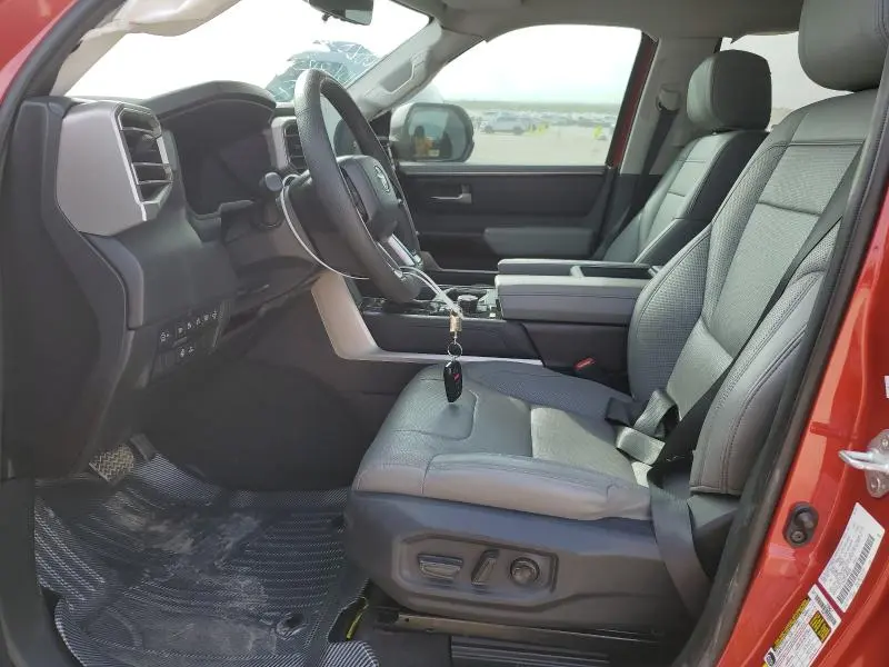 2023 TOYOTA TUNDRA CREWMAX LIMITED  