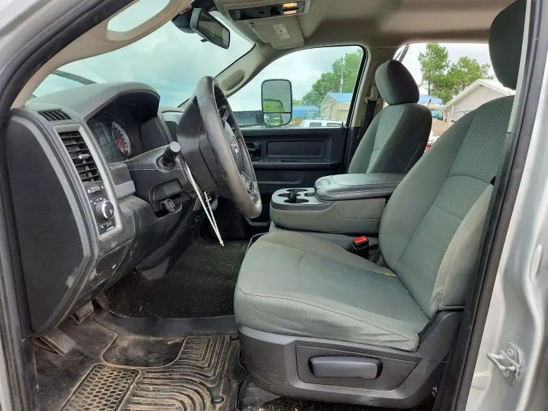 2015 RAM 1500 ST  