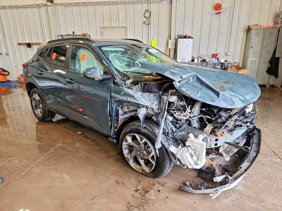 2025 CHEVROLET TRAX 1LT  