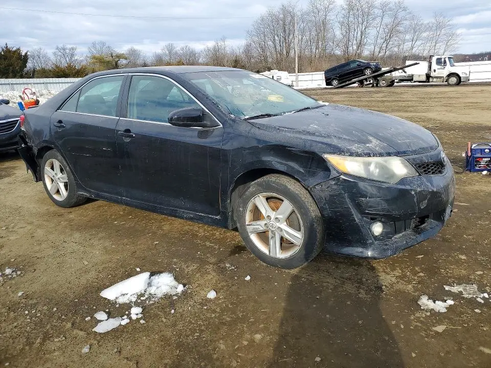 2013 TOYOTA CAMRY L  