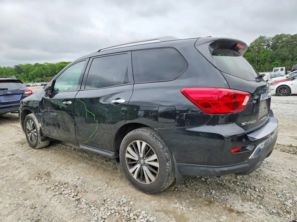 2020 NISSAN PATHFINDER SV  