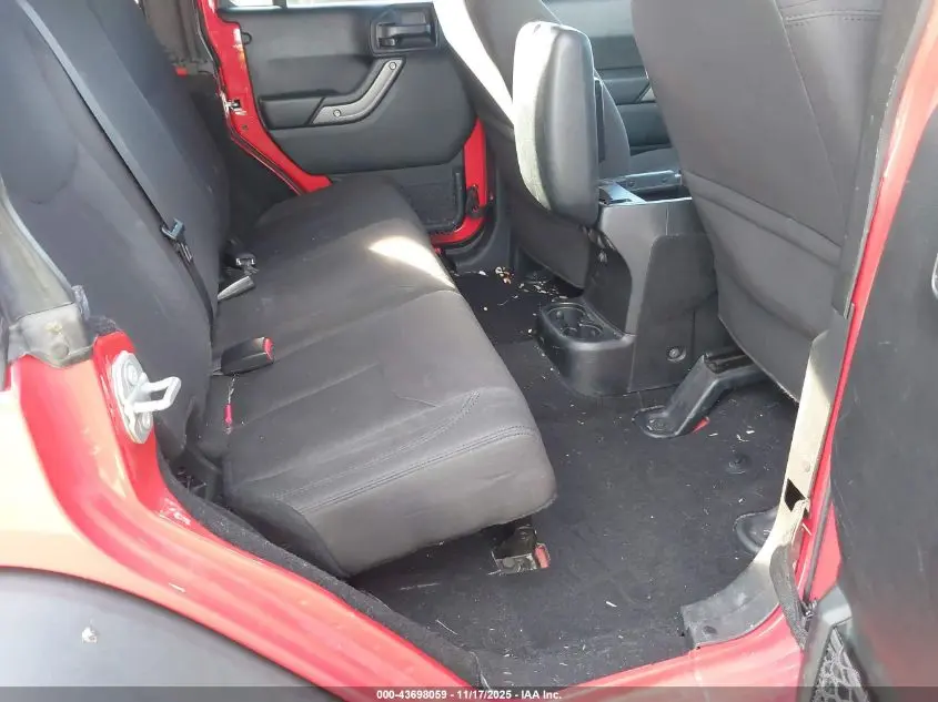 2017 JEEP WRANGLER UNLIMITED SPORT 4X4