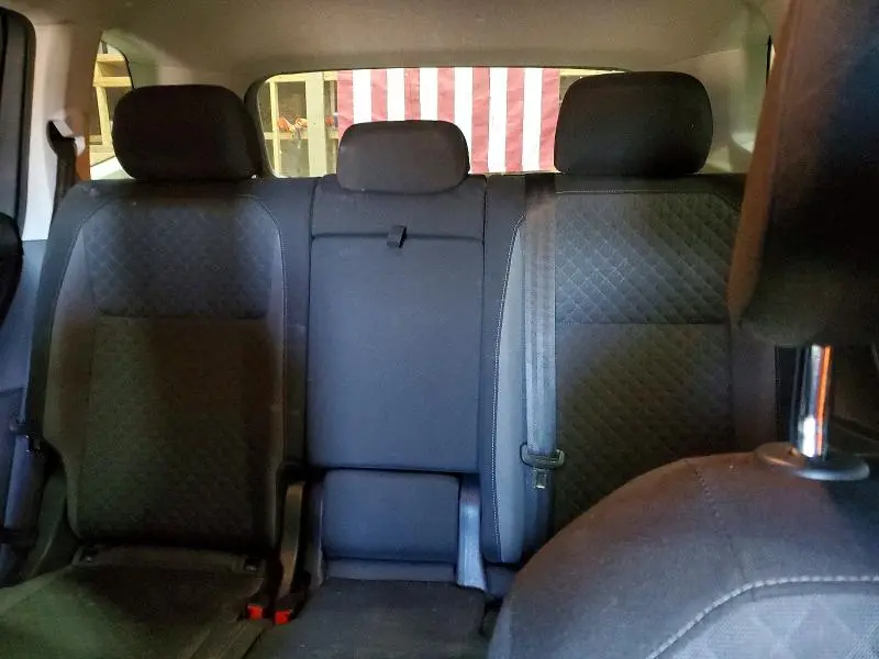 2018 VOLKSWAGEN TIGUAN S  