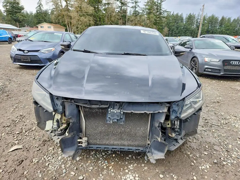 2016 VOLKSWAGEN PASSAT SE  