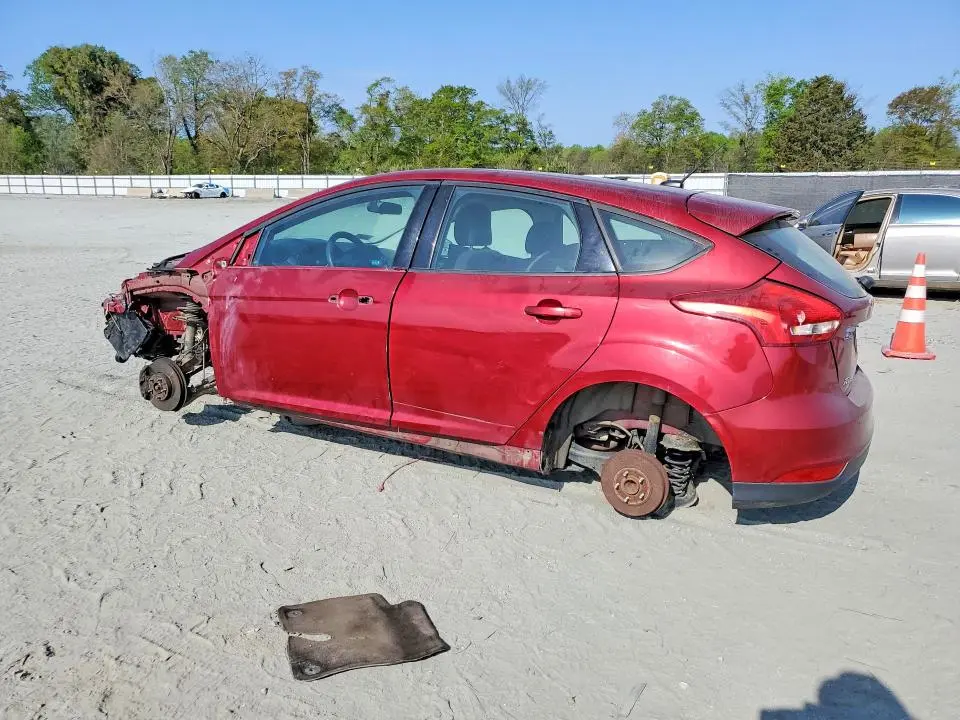 2016 FORD FOCUS SE  