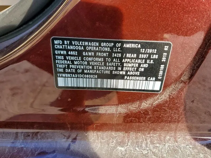 2013 VOLKSWAGEN PASSAT SE  